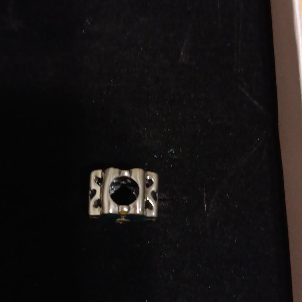 Four Leaf Clover Bracelet Charm 925 Silver NIB (fits Pandora) - Picture 2 of 3